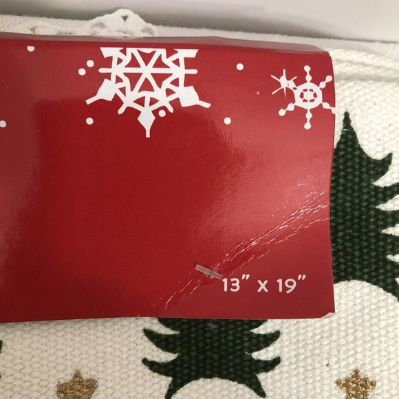 Set Of 4 Christmas Trees & Gold Stars On  White 100% Cotton Background NEW 13x19 - Picture 4 of 7